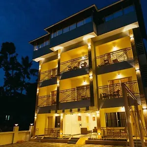 Resort Iceberg Hill View