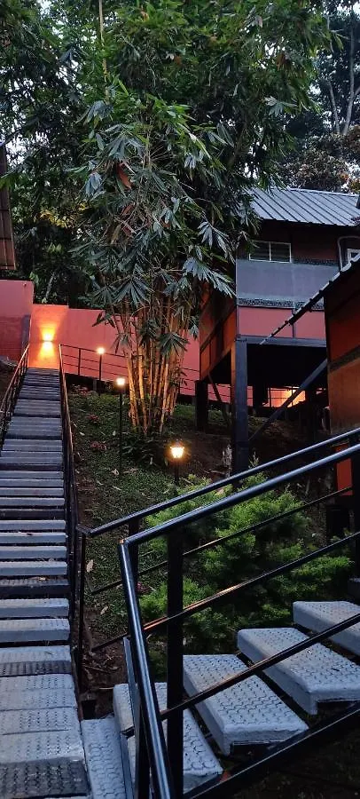 Santhi Hill View Resort Munnar Hotel