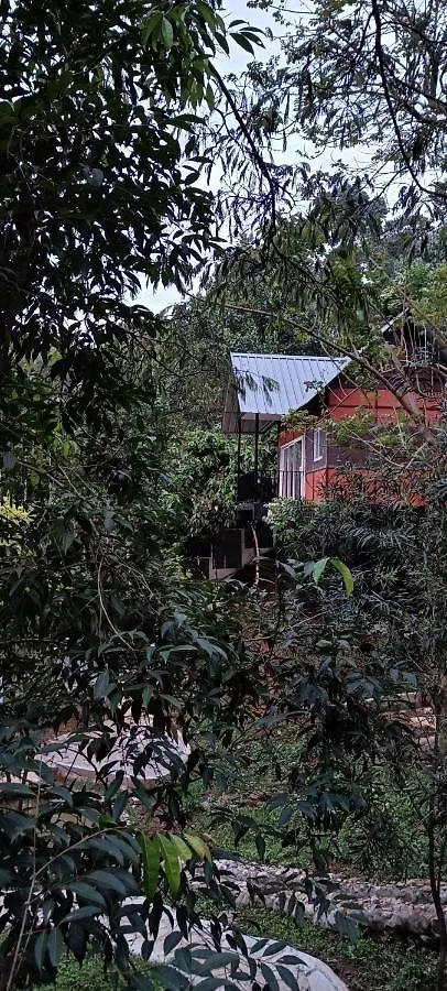 Hotel Santhi Hill View Resort Munnar