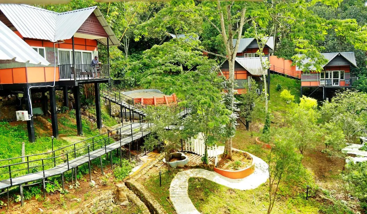 Santhi Hill View Resort Munnar 3*,