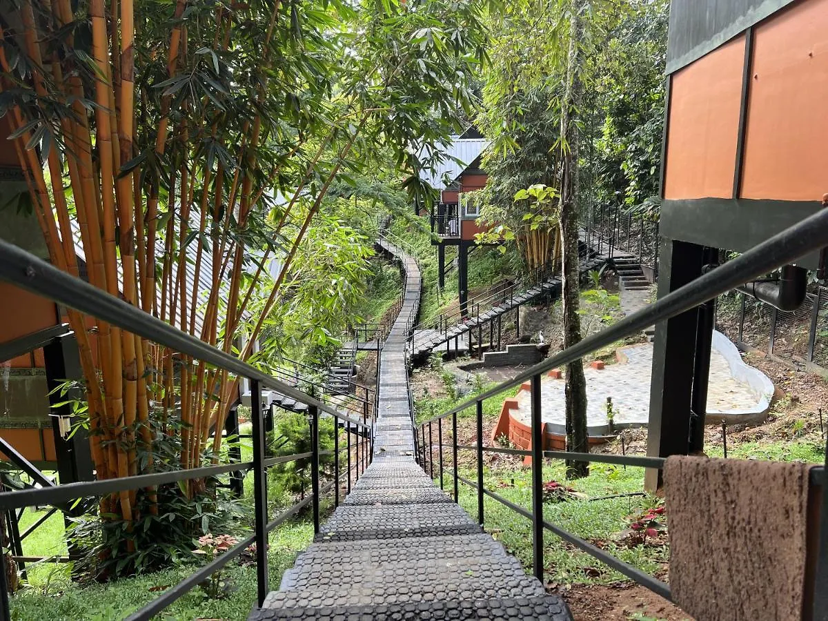 Santhi Hill View Resort Munnar Hotel